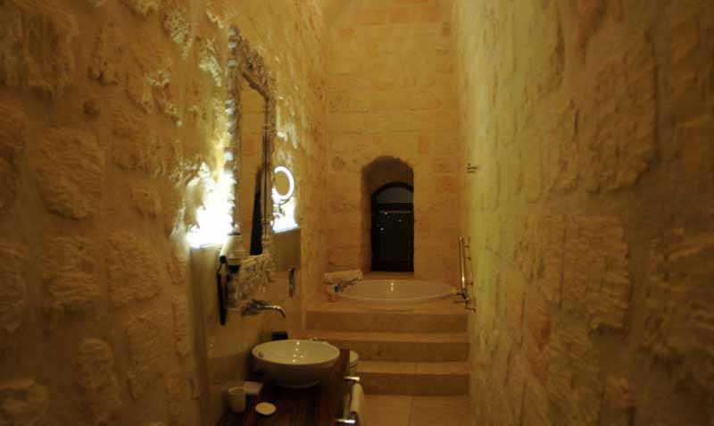 Shmayaa Hotel